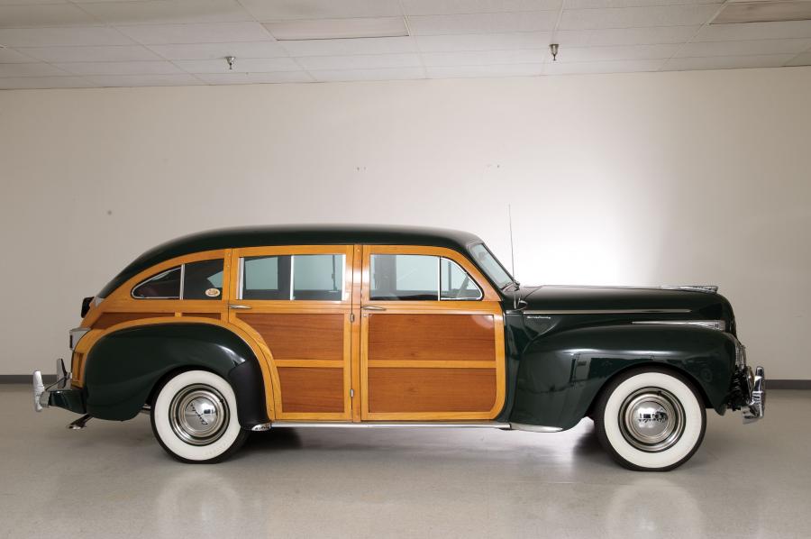  Chrysler Windsor Town & Country Station Wagon 1941 года  (фото 8 из 24)